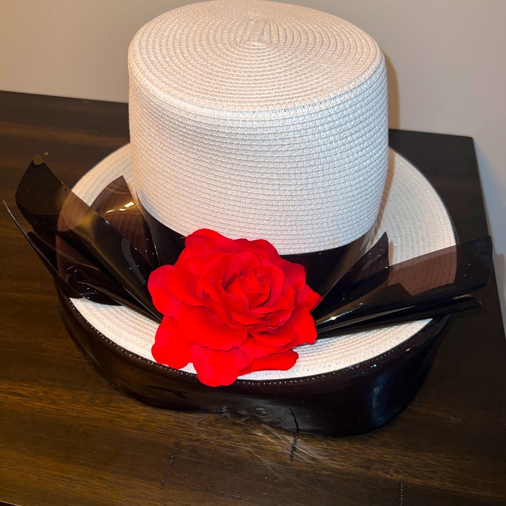 Straw “Clueless” Top hat